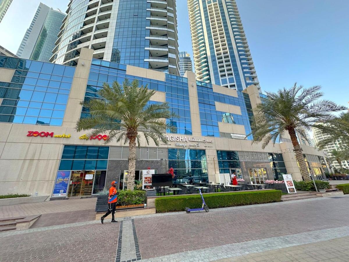 Aws Holiday Homes - Prime Apartment Near The Beach Dubai Luaran gambar